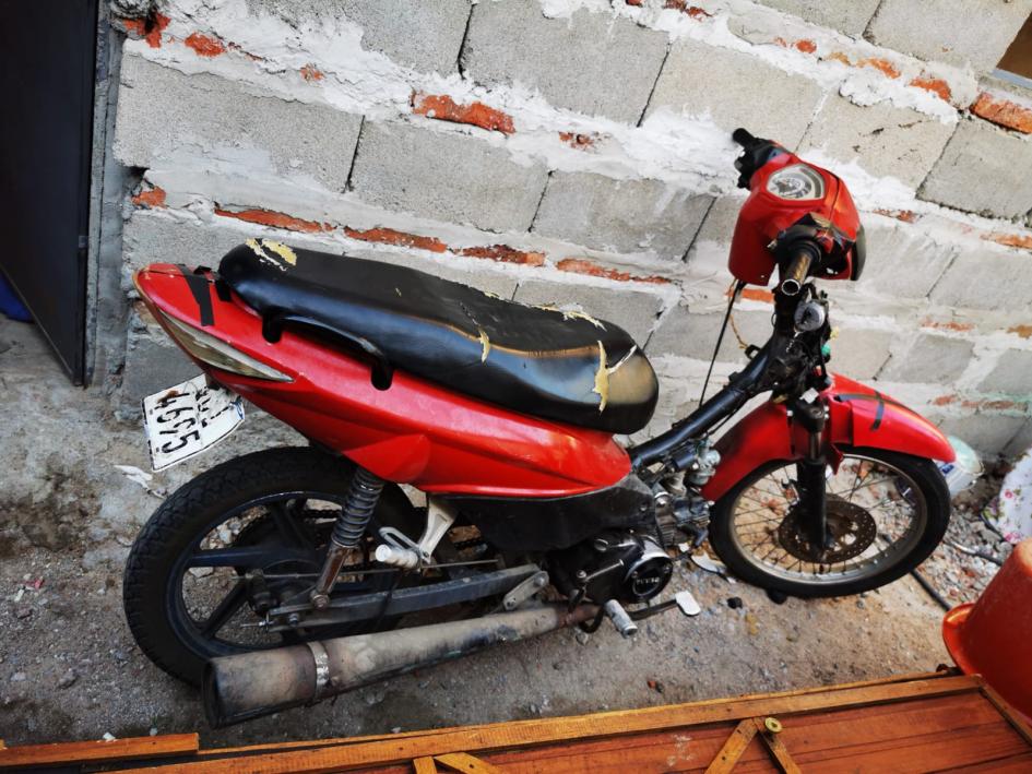 Vehículo utilizado por delincuentes Moto incautada en allanamiento
