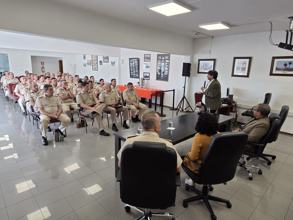 Unasev también explicó el funcionamiento del Permiso por Puntos