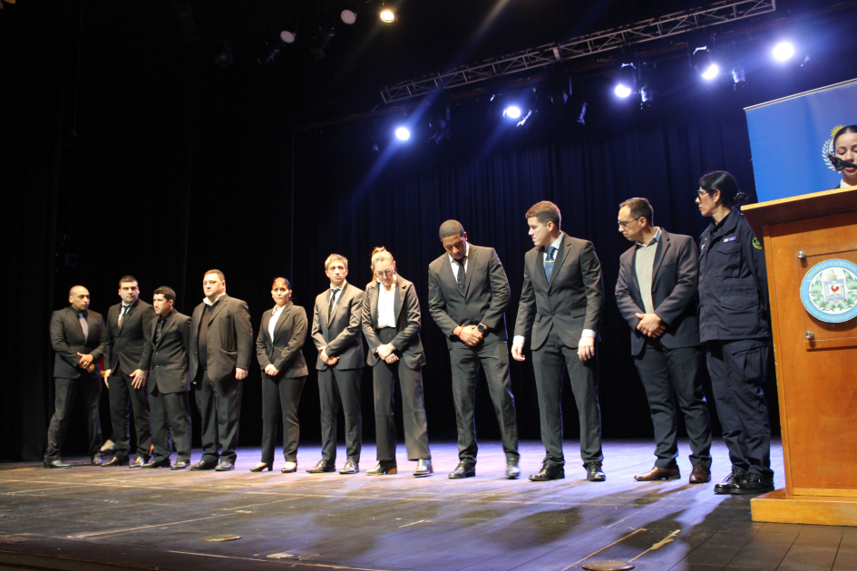 Acto Acto