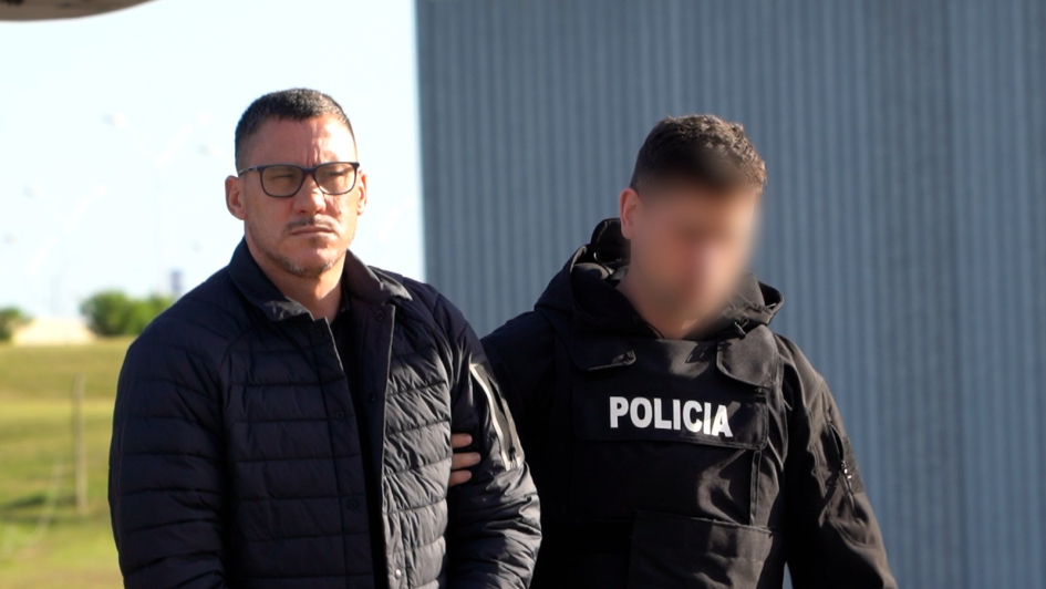 Fernández Albin foto archivo de su extradición 
