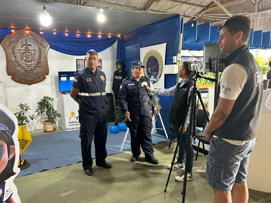Jefatura de Policía de Salto participó en la Expo Salto 2025