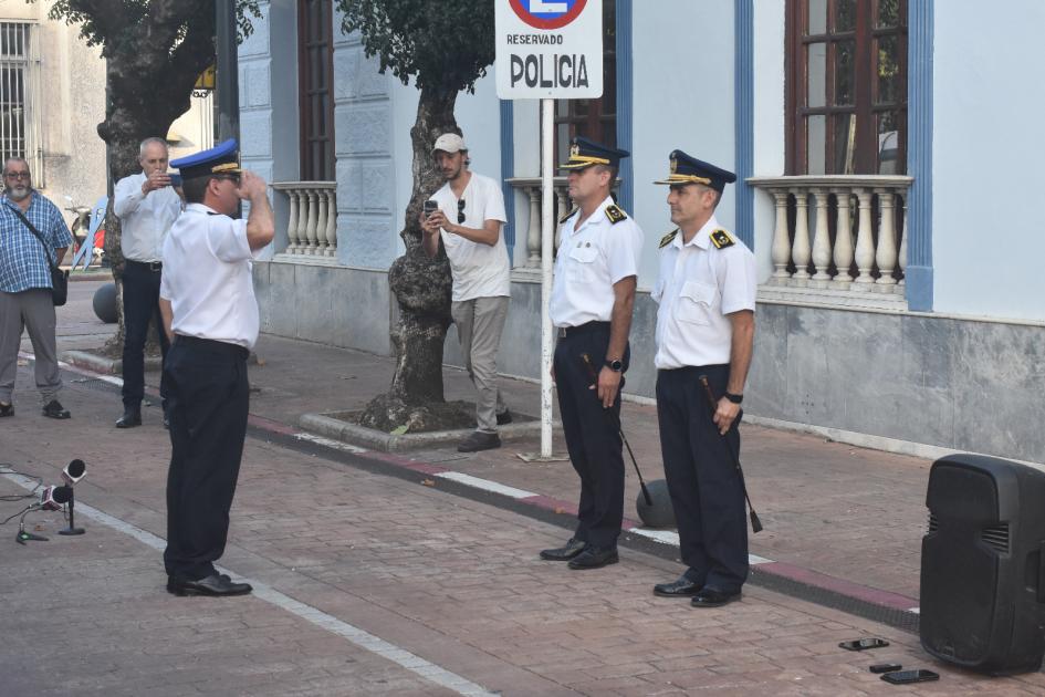 Imposición en el cargo de sub jefe y del Director de Coordinación ejecutivo Imposición en el cargo de sub jefe y del Director de Coordinación ejecutivo