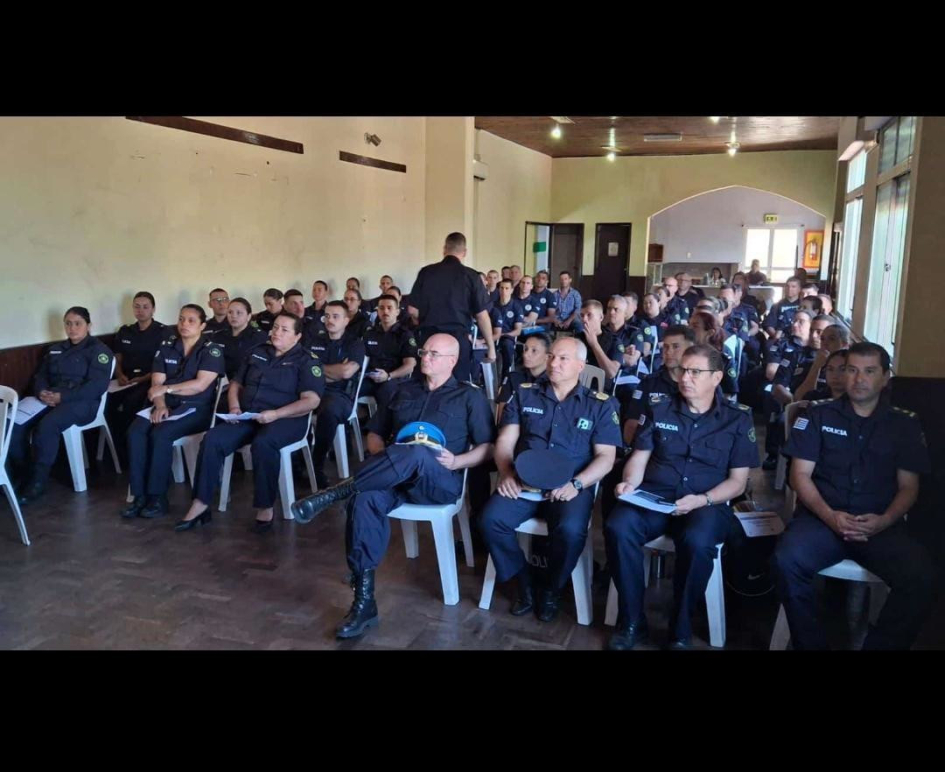 Comando Jefatura de Policía Comando Jefatura de Policía