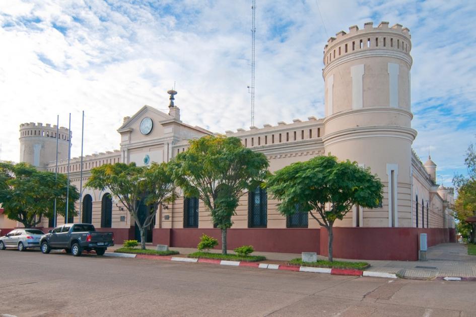 Fachada de la Jefatura de Artigas 