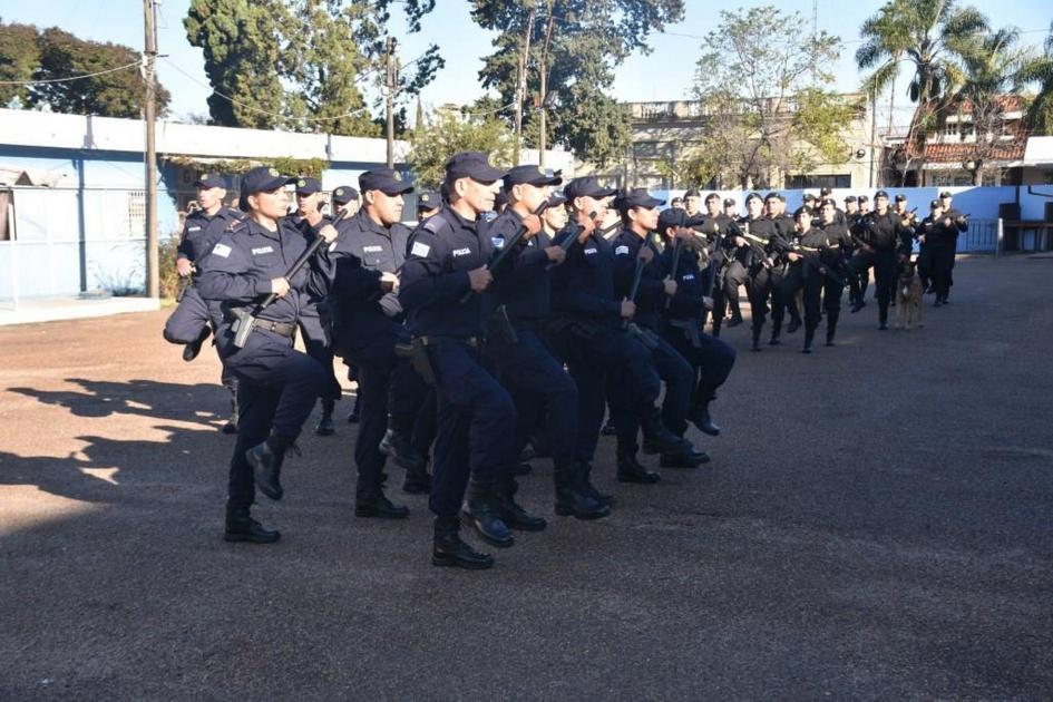 188.° Aniversario de la creación de la Jefatura de Policía de Salto. 188.° Aniversario de la creación de la Jefatura de Policía de Salto.