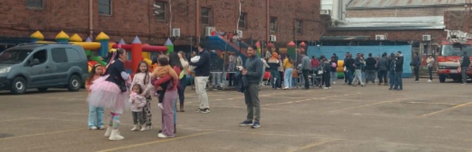Jefatura de Policía de Salto celebro el Día de la Niñez Jefatura de Policía de Salto celebro el Día de la Niñez
