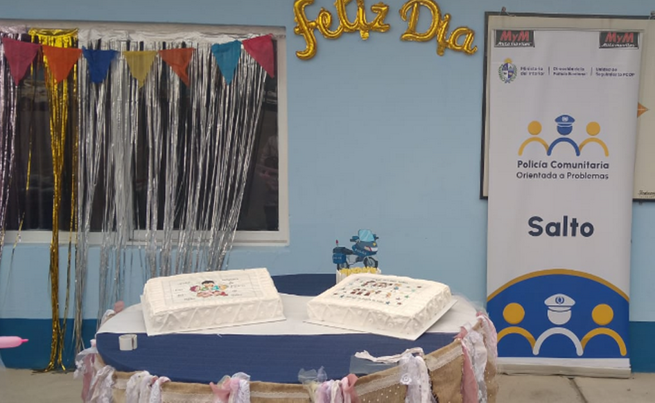Jefatura de Policía de Salto celebro el Día de la Niñez Jefatura de Policía de Salto celebro el Día de la Niñez