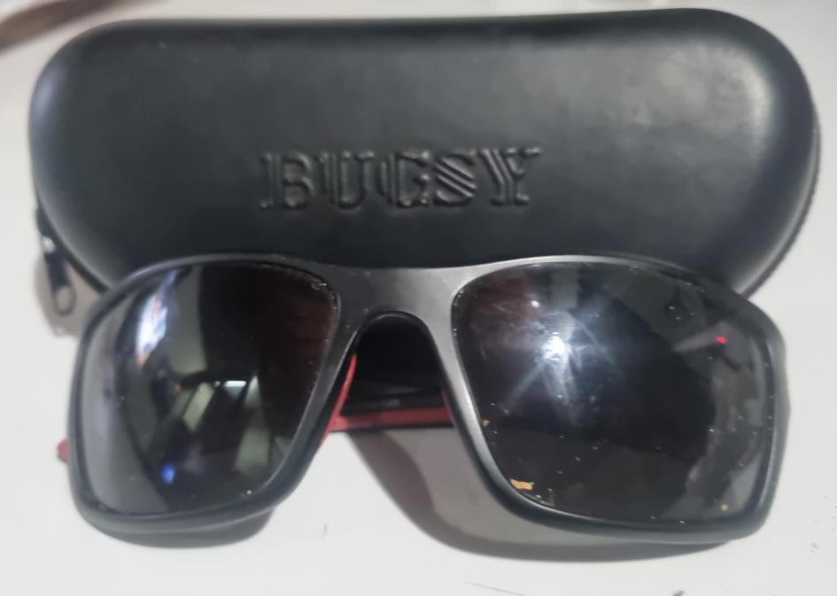 Dos condenados por hurto en una vivienda de Punta del Este lentes de sol incautados