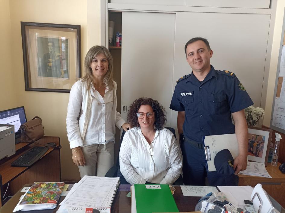 Reunión de Jefe de ODPCOP con Instituciones Educativas Reunión de Jefe de ODPCOP con Dirección del Liceo 1