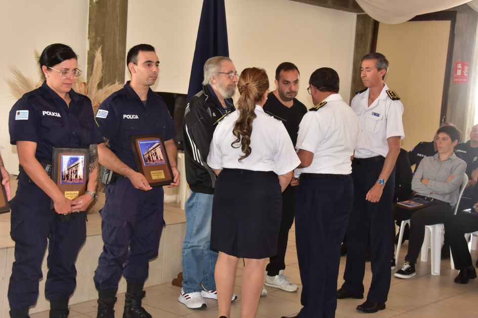 Mención especial destacada 3