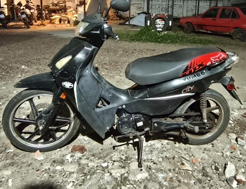 Motocicleta incautada.