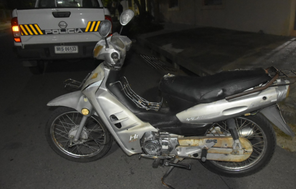 Moto hurtada, fue recuperada por Policías de URP Moto hurtada, fue recuperada por Policías de URP