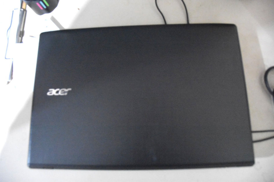 Notebook marca ACER.