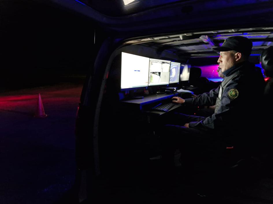 Operativos de prevención en Villa Serrana policías de informática en el CCM Operativos de prevención en Villa Serrana policías de informática en el CCM