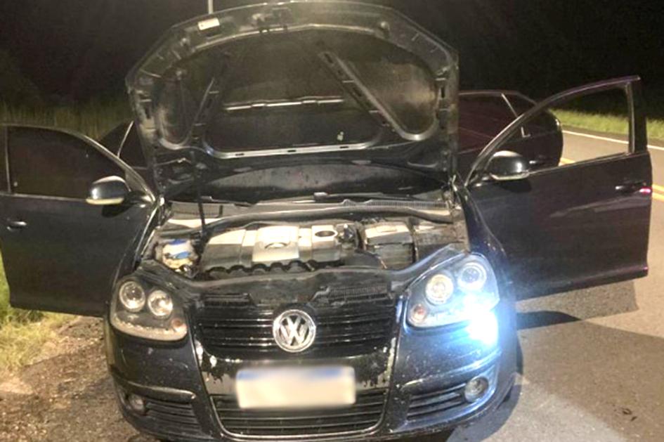 Otro automovil incautado por la Policía. Otro automovil incautado por la Policía.