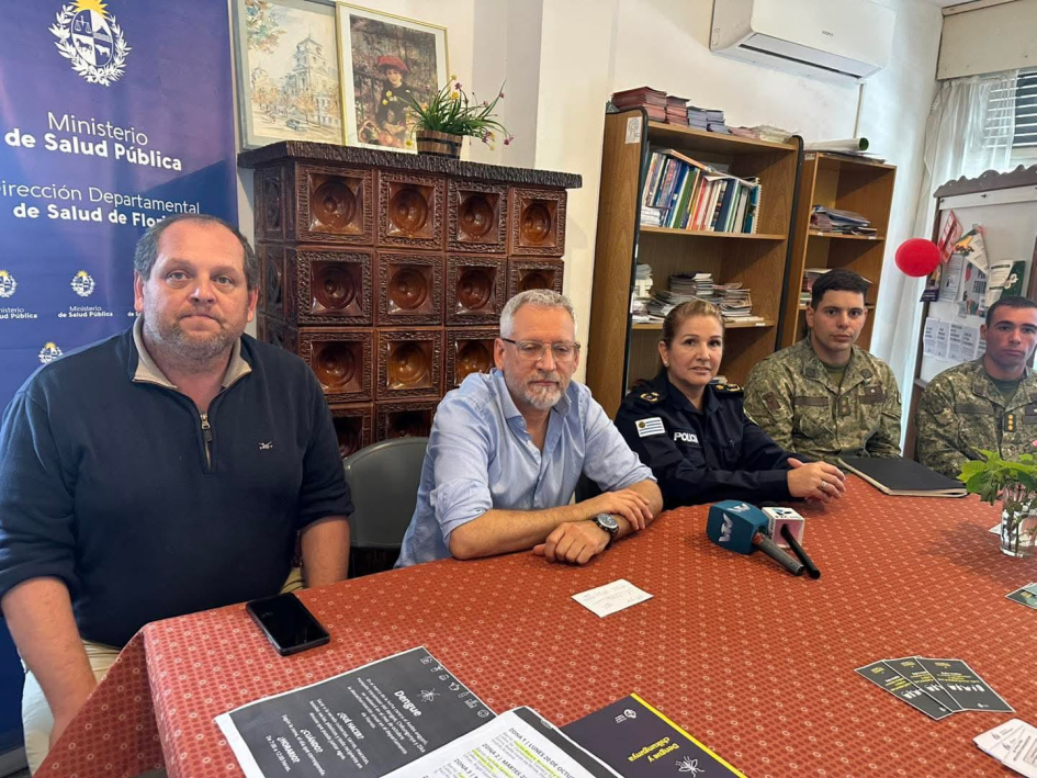 Conferencia de prensa de campaña prevención del mosquito aedes aegypti