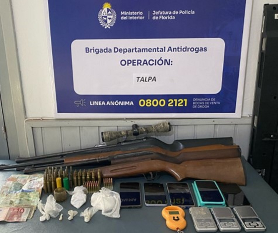 Objetos incautados en operación de drogas de Florida Objetos incautados en operación de drogas de Florida