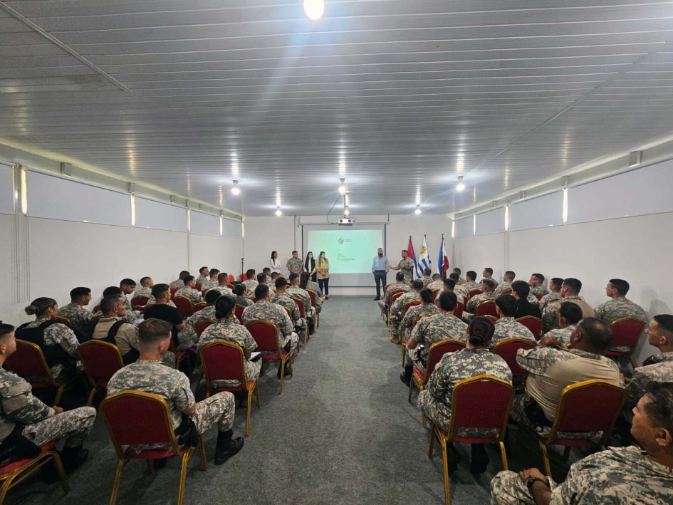 Funcionariado de la Guardia Republicana en taller de bienestar laboral y psicosocial