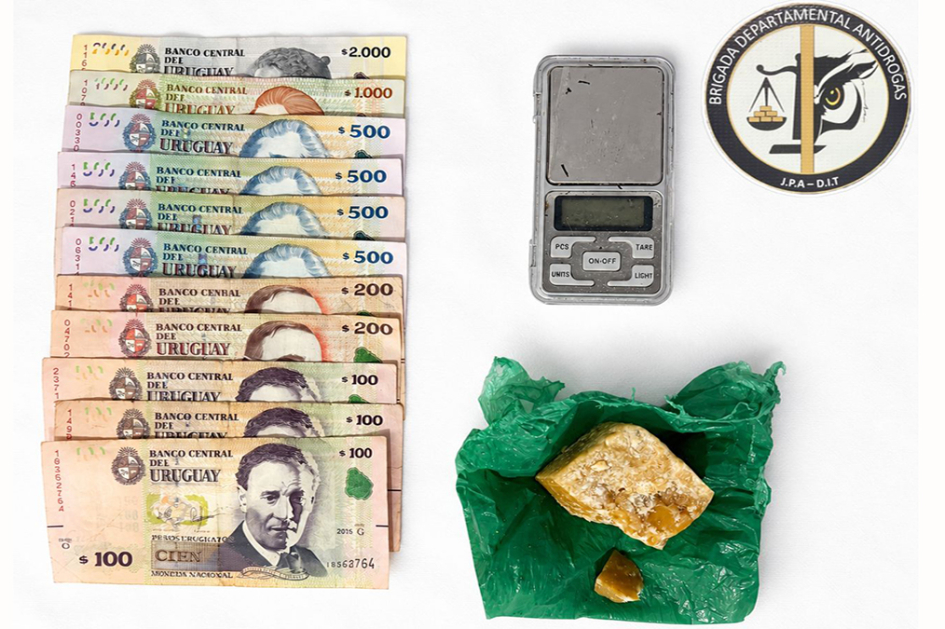 Pasta Base y dinero incautada a requerido por operacion CANOPUS