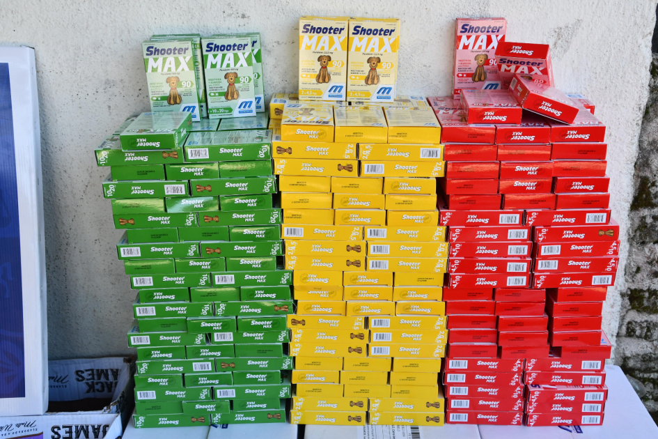 Pastillas para pulgas y garrapatas incautadas