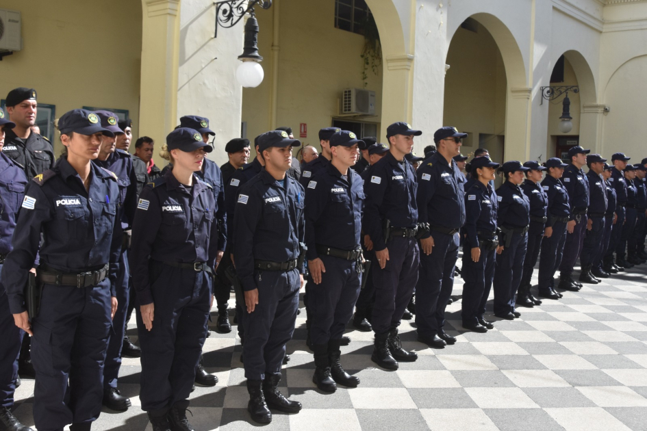 Personal policial 