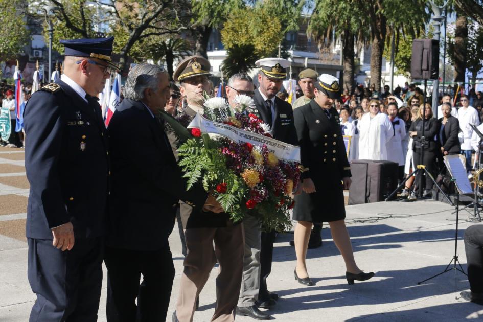 Acto 18/05/2023. Plaza Artigas Ofrenda floral
