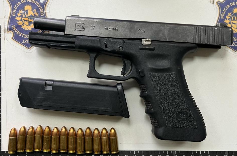 arma policial recuperada