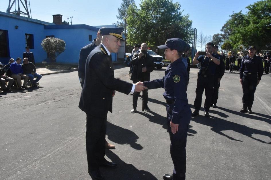 Reconocimiento mejor calificación en materia de técnicas y entrenamientos con armamento policial Reconocimiento mejor calificación en materia de técnicas y entrenamientos con armamento policial