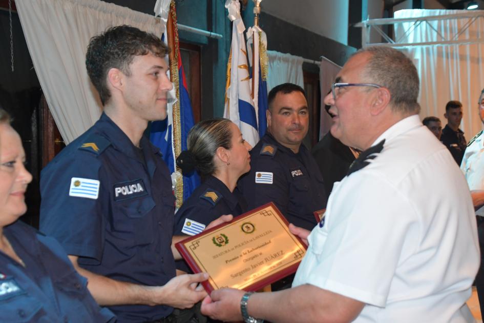 Reconocimiento a la laboriosidad Reconocimiento a la laboriosidad