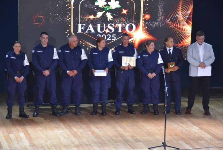 Reconocimientos Fausto