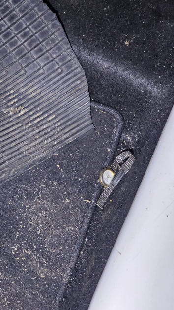 Reloj de pulsera recuperado