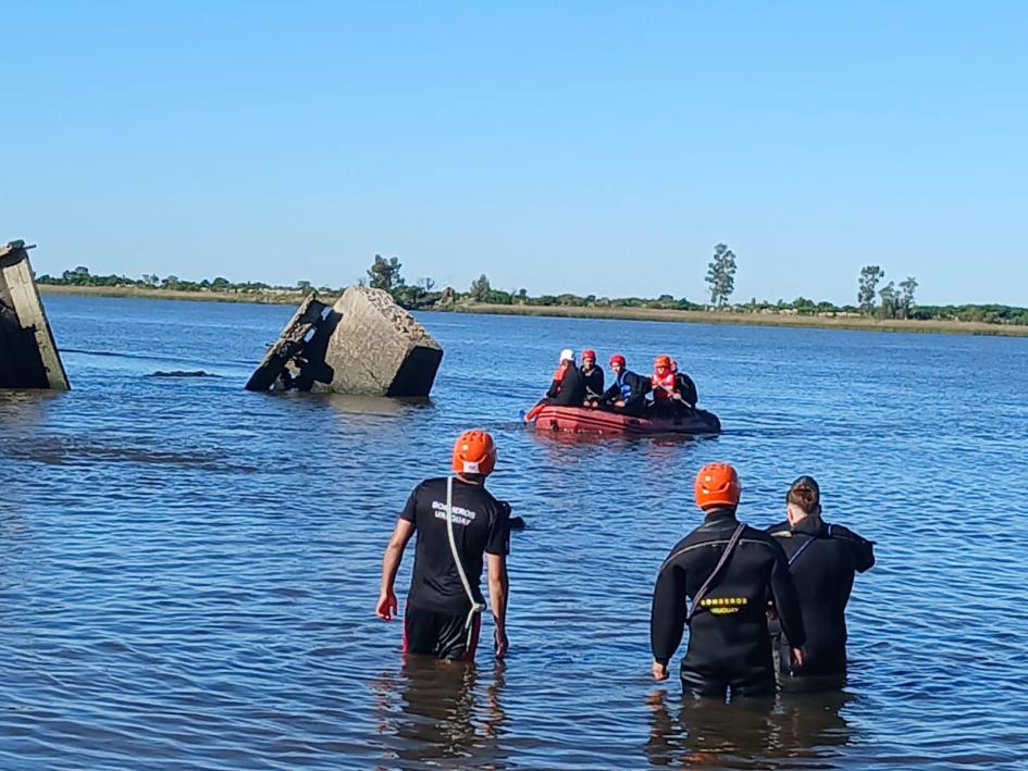 Curso rescate acuático Curso rescate acuático, practica en el río