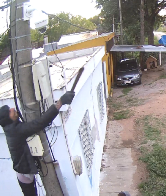 Responsables de los daños provocados a las cámaras de video vigilancia urbana de Minas Responsables de los daños provocados a las cámaras de video vigilancia urbana de Minas