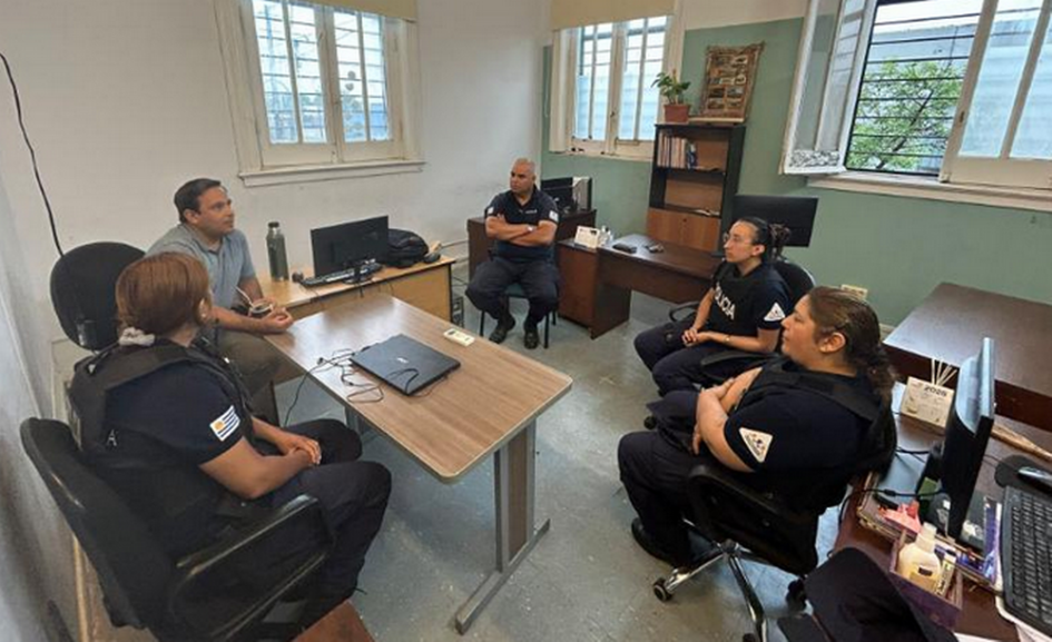 Reunión de coordinación entre PCOP y MIDES para fortalecer el trabajo interinstitucional