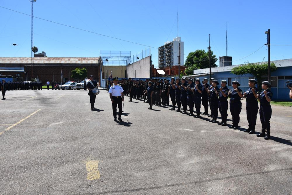 Conmemoración del 196.º Aniversario de la Policía Nacional
