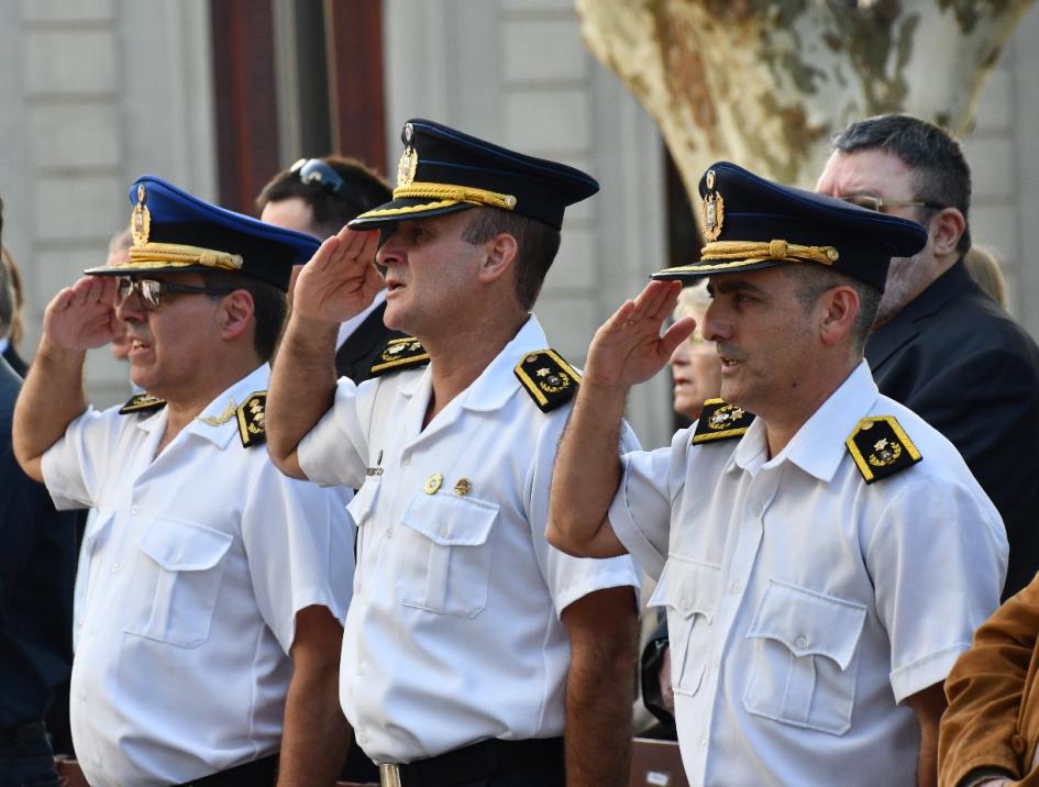 Saludo del comando de la Jefatura de Policía de Lavalleja Saludo del comando de la Jefatura de Policía de Lavalleja