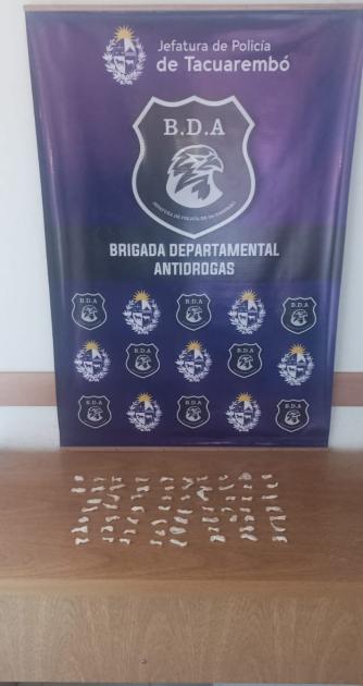 62 lágrima de sustancia amarillenta 62 lágrimas de sustancia amarrillenta