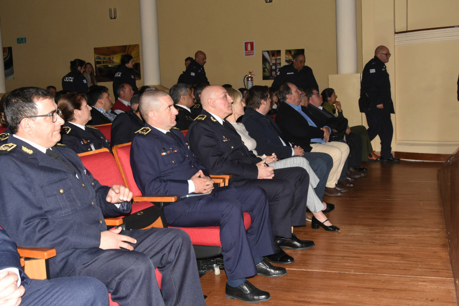 Autoridades asistentes al aniversario Autoridades asistentes al aniversario