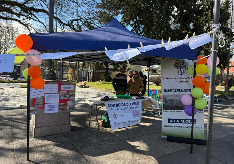 Estand del Centro de Día presentado con motivo de la jornada.