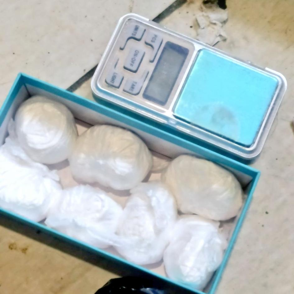 Bocas de drogas desarticuladas en Trinidad Cocaína y balanza digital incautadas