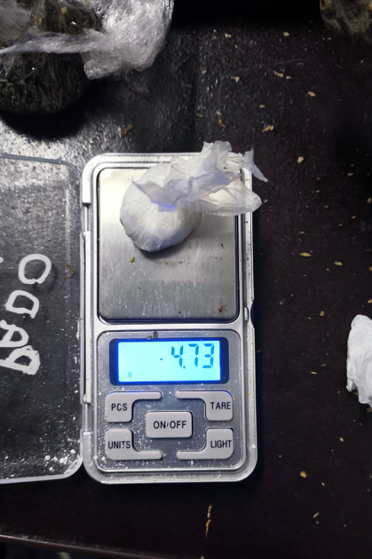 Sustancia estupefaciente en balanza 2 Sustancia estupefaciente en balanza 2
