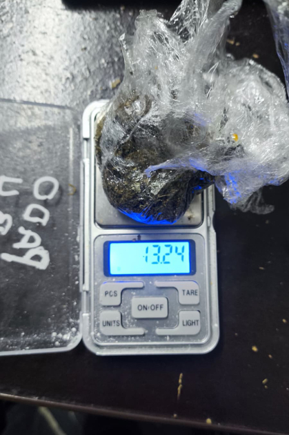 Sustancia estupefaciente en balanza 3 Sustancia estupefaciente en balanza 3