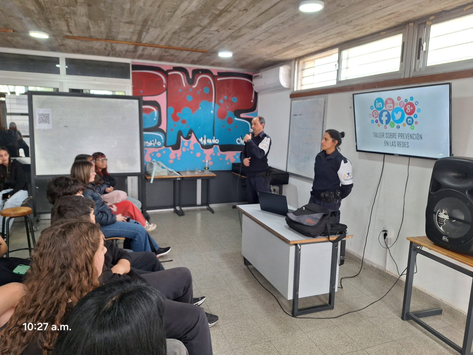 Taller PCOP en Liceo 3 Lolita Rubial 2