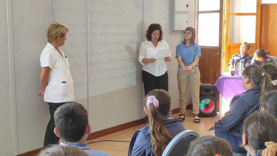 Taller en casa de Wilson Ferreira José Batlle y Ordóñez