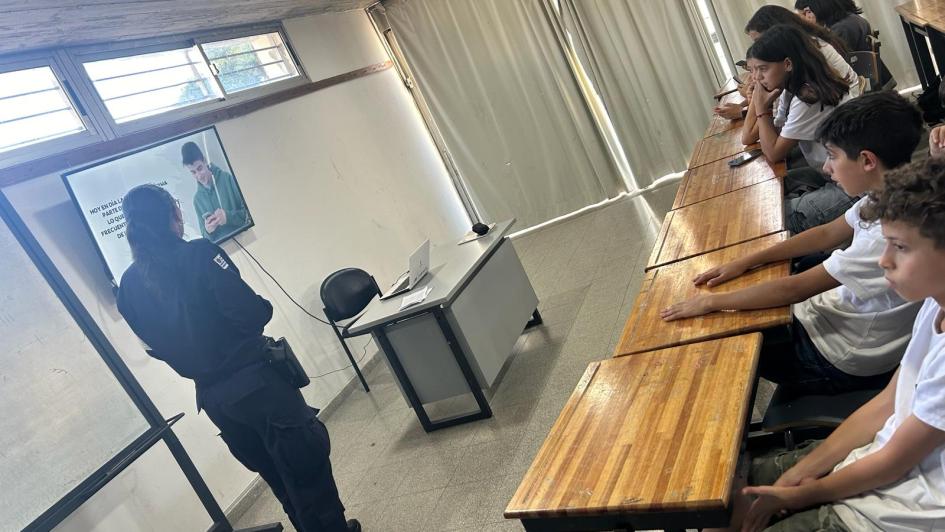 Talleres de Policía comunitaria Talleres de Policía comunitaria