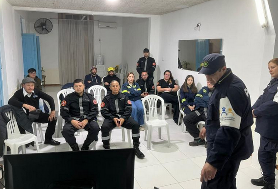 Talles sobre Identificación de serpientes y prevención de accidentes ofídicos Talles sobre Identificación de serpientes y prevención de accidentes ofídicos