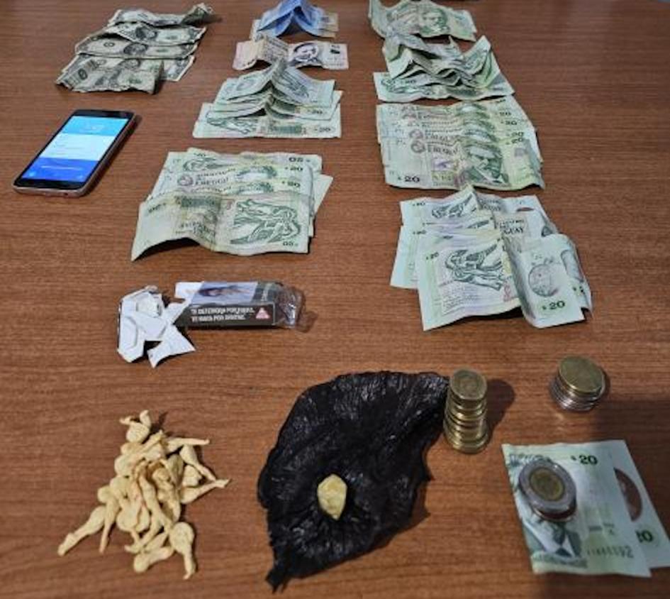 objetos incautados al detenido