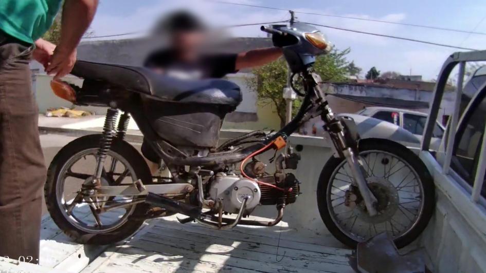 Motocicleta recuperada.