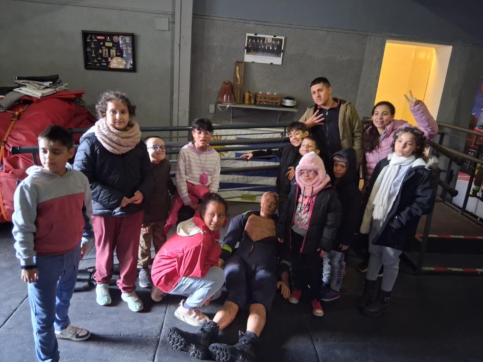 Visitas escuelas y colegios Visitando el museo de la DNB