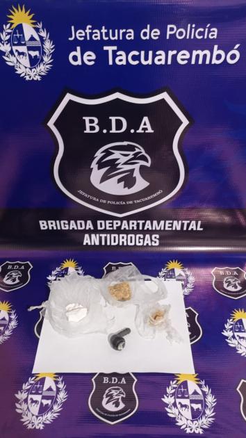 Incautación de pasta base y cocaína Incautación de pasta base y cocaína